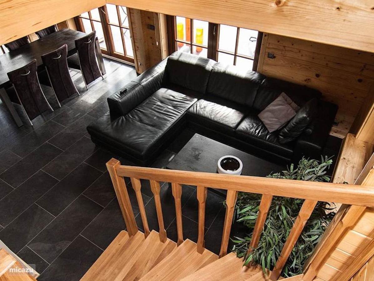 Houten Villa Tine Den Ham Exterior photo