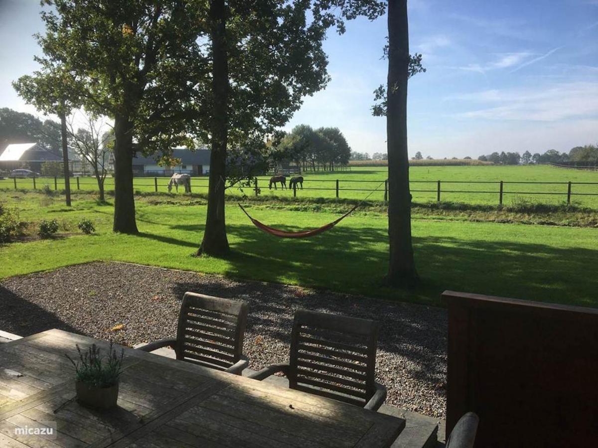 Houten Villa Tine Den Ham Exterior photo